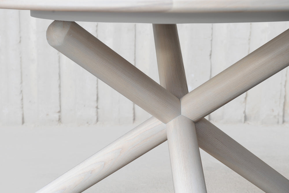 Knuten - Matbord ask - Props Möbler