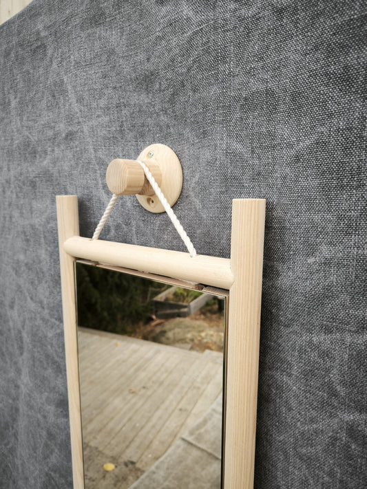 Så väljer du rätt spegel till din hall – se dig själv i nytt ljus